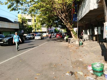 Disewakan Ruko Strategis di Jl. Sutan Syahrir Surakarta Jawa Tengah