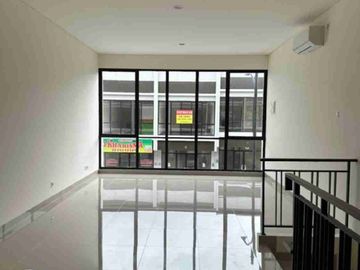 Disewakan Ruko Terbaru 2 Lantai Gading Serpong