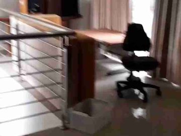 DIJUAL RUMAH 2 LANTAI SANGAT STRATEGIS DEKAT EXIT TOL KRONGGAHAN DI PERUMAHAN KUANTAN REGENCY NOGOTIRTO