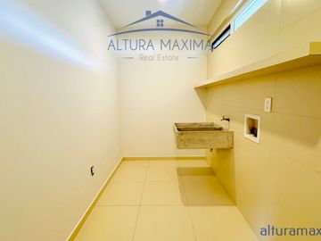 Casa en Venta El Bajío Habitat Zapopan
