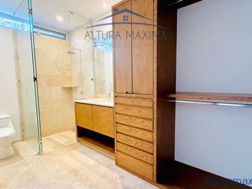 Casa en Venta El Bajío Habitat Zapopan