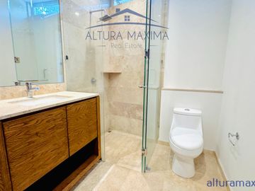 Casa en Venta El Bajío Habitat Zapopan