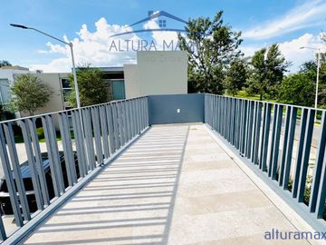 Casa en Venta El Bajío Habitat Zapopan