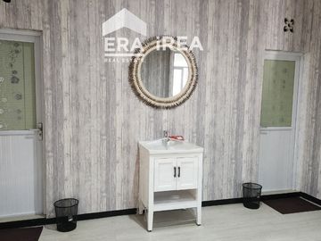 RUMAH DISEWAKAN DI COLOMADU DEKAT RS JIH