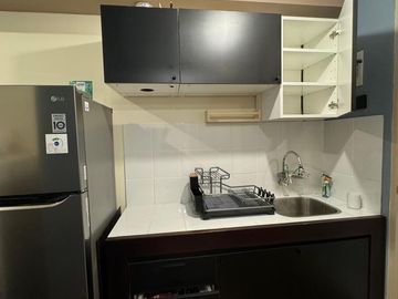 Disewakan Apartemen Studio Tokyo Riverside PIK 2 Furnish