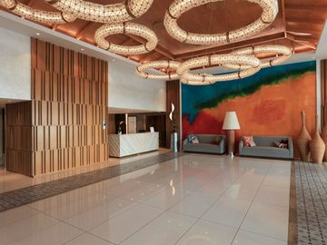 Airbnb Ready 1 Bedroom unit for Sale in Micasa Pasay City Met Live by Federal Land near MOA Blue Bay SMX Okada City of Dreams Solaire Lasalle Airport
