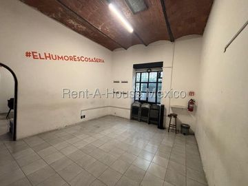 Casa en Renta con Uso de Suelo Comercial en San Miguel Chapultepec cerca de la estación de metro Juanacatlán #27-61 AVC