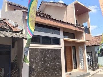 Rumah 2 Lantai Modern Siap Huni di Sumber Kulon, Kalitirto Berbah Sleman