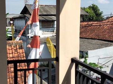 Rumah 2 Lantai Modern Siap Huni di Sumber Kulon, Kalitirto Berbah Sleman