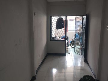 Sewa Cepat Rumah 4 kamar tidur Taman Aries Harga 60juta/thn