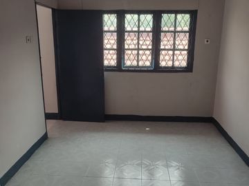 Sewa Cepat Rumah 4 kamar tidur Taman Aries Harga 60juta/thn