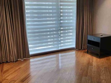 4 Bedrooms for rent in The Forbes Tower, Valero St., Sal edo Village