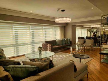 4 Bedrooms for rent in The Forbes Tower, Valero St., Sal edo Village