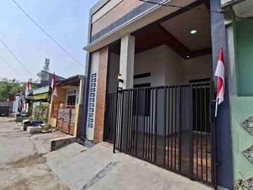 jual Rumah Cantik VGH Satu Pintu Timur