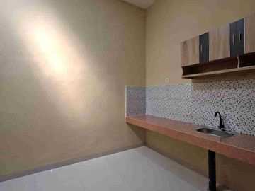 jual Rumah Cantik VGH Satu Pintu Timur