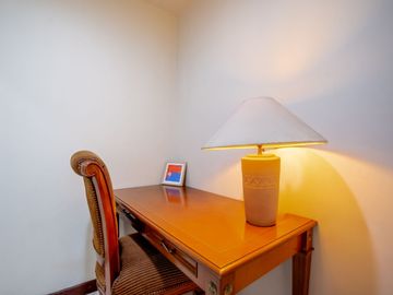 Hunian Strategis & Full Furnished! Disewakan Apartement Puri Casablanca 1 BR, Harga Negotiable, Lokasi Dekat - Mall Kota kasablanka, Kuningan, Tebet