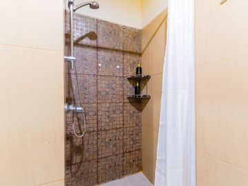 Sewa Murah & Lokasi Dekat Senayan! Apartment GP Plaza Studio, Full Furnished, Lokasi Strategis Jakarta Barat (Binus, Grogol, Slipi, & Senayan)