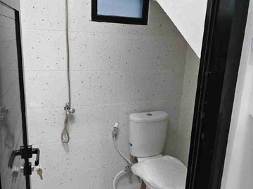 Rumah Baru Minimalis Modern di Sukmajaya Dekat Tol Cijago