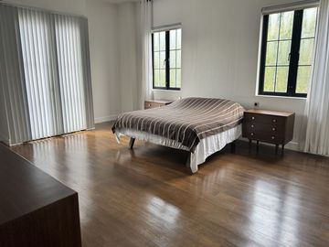 Fully Furnished 4BR House for Sale Merville Park Parañaque City
