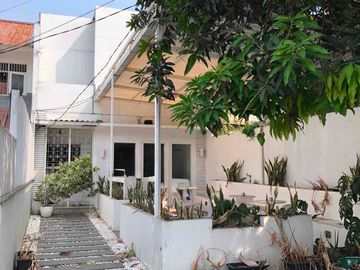 Sewa Rumah Cocok Bisnis Cafe di Kelapa Gading