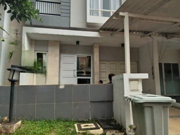 Dijual/Sewa Rumah Rapih Siap Huni Cluster Starling Gading Serpong, Tangerang