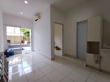 Dijual/Sewa Rumah Rapih Siap Huni Cluster Starling Gading Serpong, Tangerang