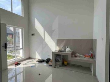 Disewakan Murah Rumah Baru Paradise Serpong City 2
