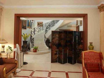JUAL RUMAH MEMWAH DI MENTENG JAKARTA PUSAT