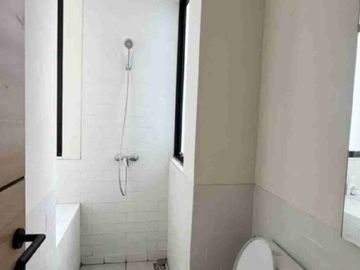 Disewakan Murah Rumah Baru Lippo Karawaci Dekat Kampus
