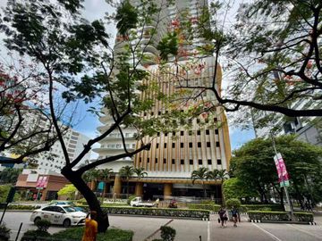 Calyx Centre Condo near IT Park Cebu For Sale