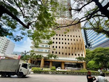 Calyx Centre Condo near IT Park Cebu For Sale