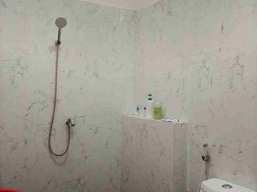 JUAL CEPAT RUMAH SIAP HUNI JATIRAGON JATISAMPURNA BEKASI