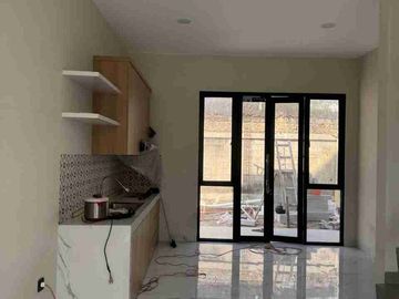 Rumah Baru Siap Huni, Desain Estetik Cantik Nyaman untuk Keluarga HRB199
