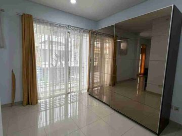 rumah sewa kembangan dekat RS pondok indah puri indah jakarta barat
