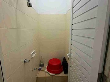rumah sewa kembangan dekat RS pondok indah puri indah jakarta barat