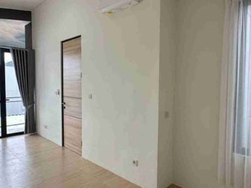 Disewakan Rumah Baru Lippo Karawaci Type 2 Dekat Tol