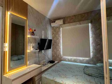 Dijual Rumah desain cantik Minimalis lokasi strategis, terawat seperti baru DMB59