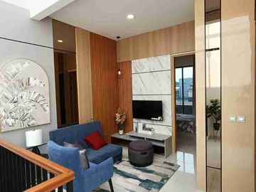 Rumah 2 Lantai Di Meruya