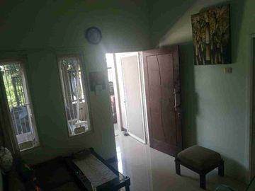 RUMAH LEBAR 8 MEDAYU UTARA DEKAT UPN PANDUGO RUNGKUT RAYA MERR SURABAYA