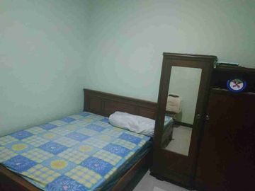 RUMAH LEBAR 8 MEDAYU UTARA DEKAT UPN PANDUGO RUNGKUT RAYA MERR SURABAYA