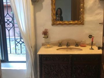 CASA EN JARDINES LAS DELICIAS