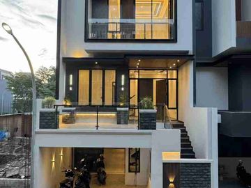 Rumah Mewah belakang ragunan Jagakarsa