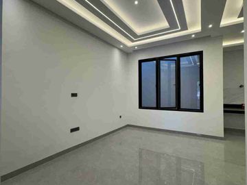 Rumah Mewah belakang ragunan Jagakarsa