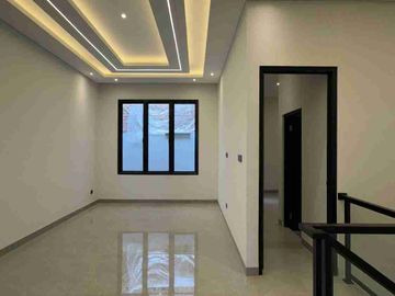 Rumah Mewah belakang ragunan Jagakarsa