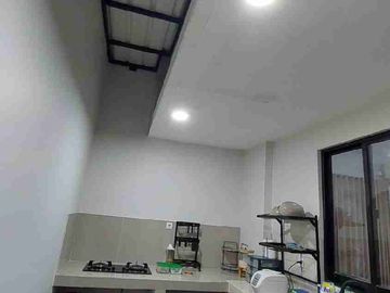 rumah 2 lantai di sumarecon bekasi