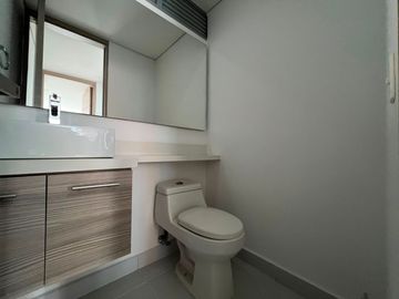 Apartamento en Arriendo en Castropol, Poblado Medellín Antioquia