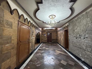 Casa en Esquina Frente a Parque | 512 m² de Terreno | Colonia El Mirador Puebla