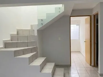 CASA EN VENTA EN CANDILES, QUERETARO.