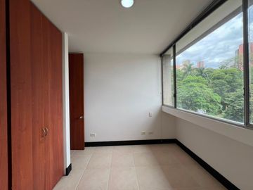 Apartamento en Arriendo en Castropol, Poblado Medellin Antioquia