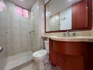 Apartamento en Arriendo en Castropol, Poblado Medellin Antioquia